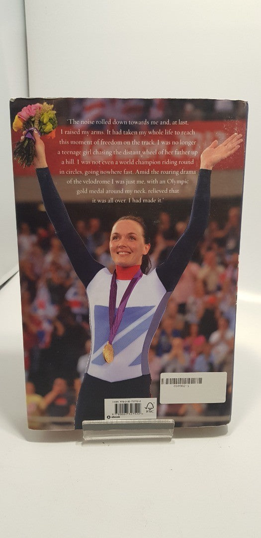 Between the Lines By Victoria Pendleton  Hardback Signed Copy VGC