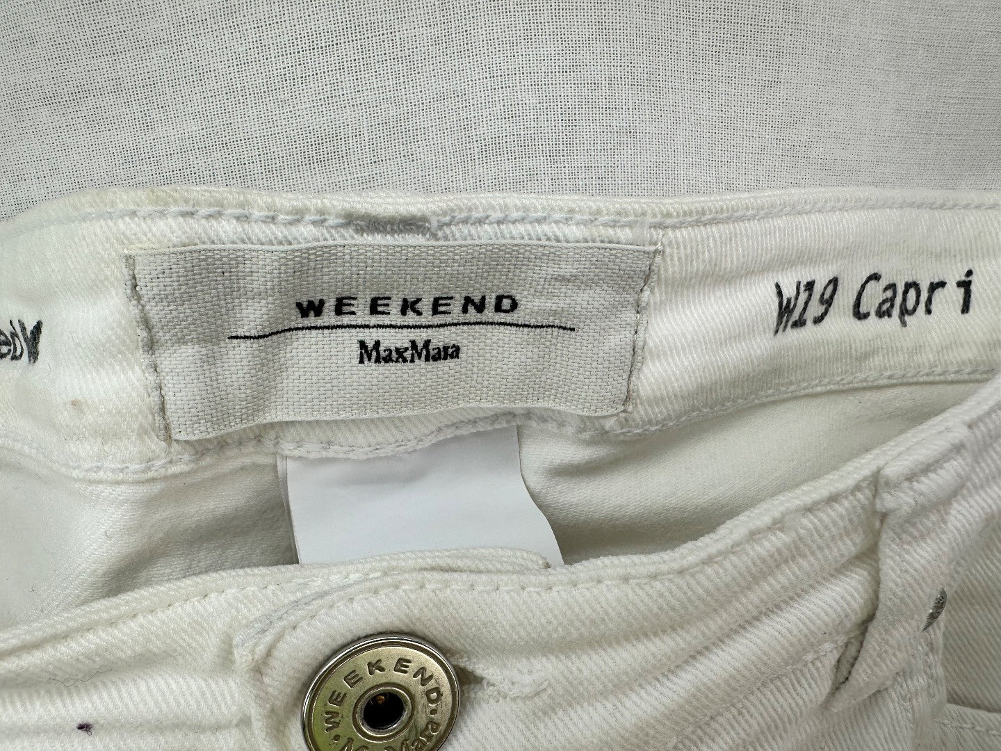 Weekend MaxMara Cropped Capri Flare White Jeans W19 Size 10 VGC