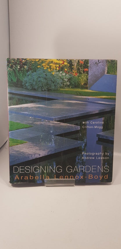 Designing Gardens by Arabella Lennox Boyd Hardback GC