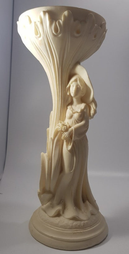 Faro Resin Figurine Lady With Hat and Flowers Vintage VGC