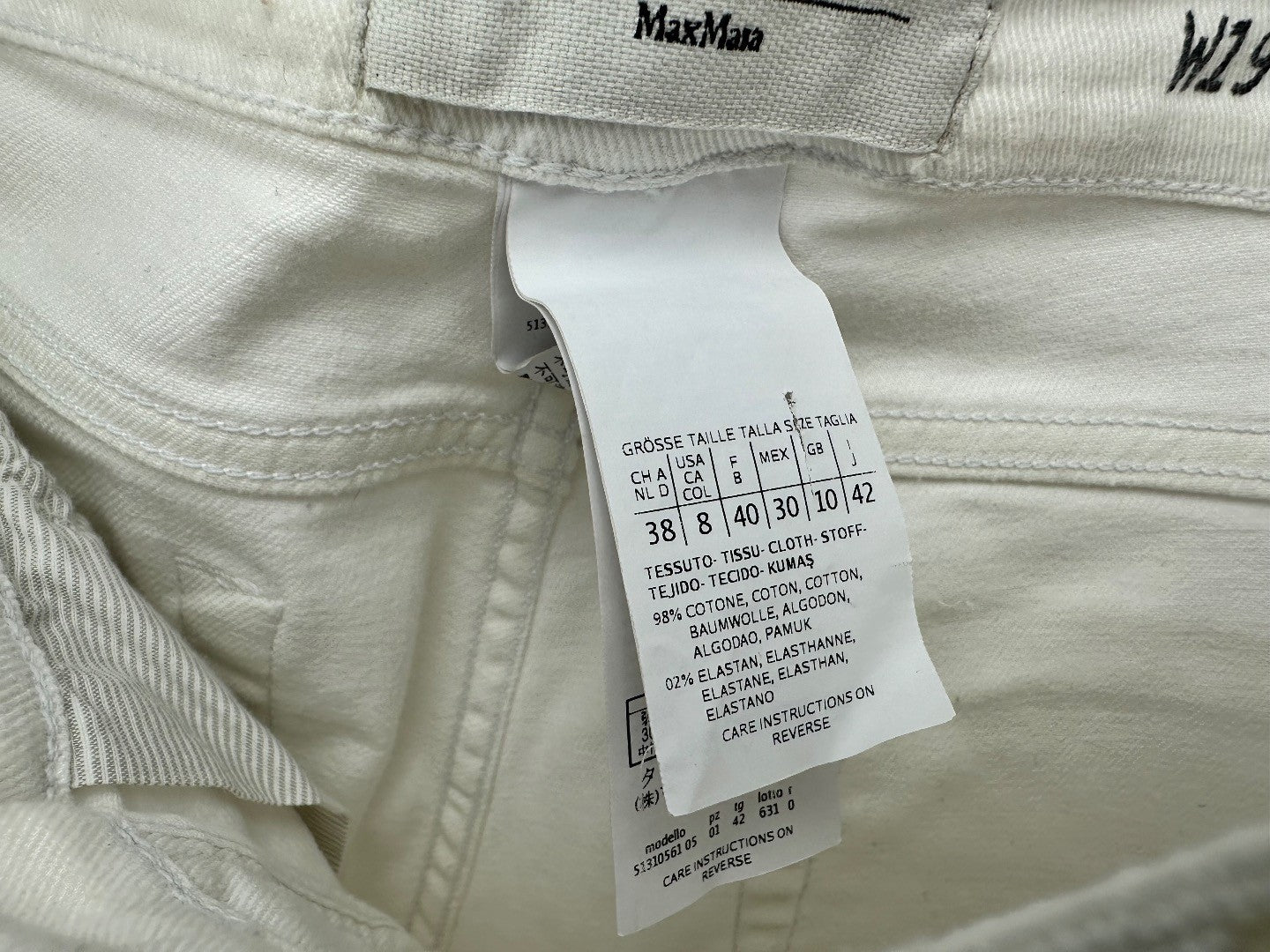 Weekend MaxMara Cropped Capri Flare White Jeans W19 Size 10 VGC