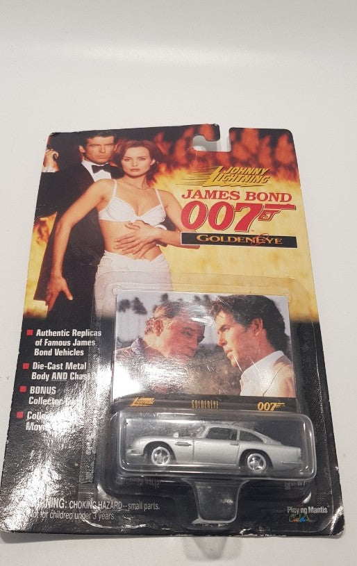 Johnny Lightning James Bond Golden Eye Die Cast Silver Birch DB5 New