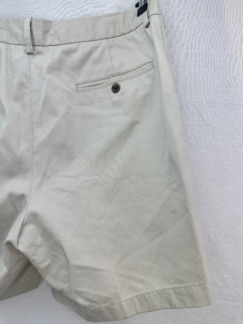 Brooks Brothers Oatmeal Chino Style Shorts W33 100% Cotton VGC