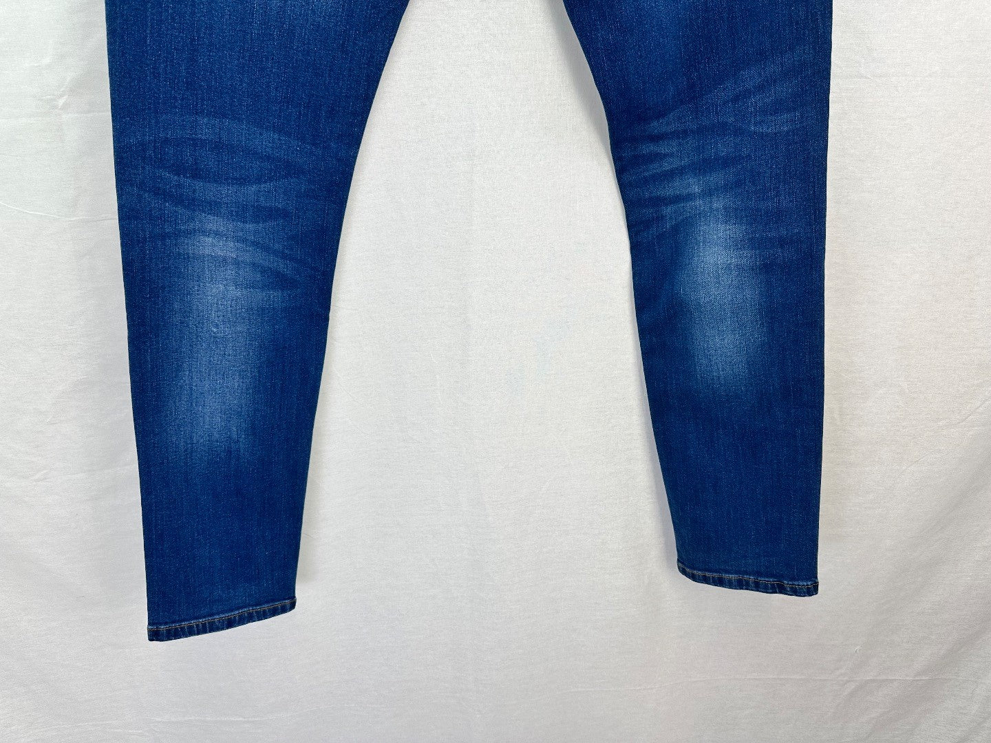 Duck & Cover Blue Slim Fit Mens Jeans 34W32L BNWT