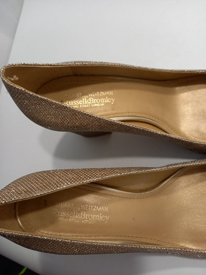 Russell & Bromley Stuart Weitzman, Women's 6.5 Gold Sparkly High Heels Shoes