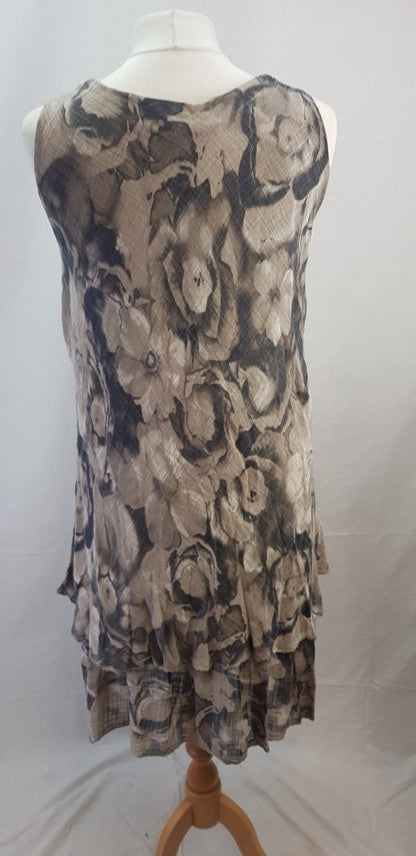 Lottie & Moll Taupe & Grey Knee Length Dress Size M VGC