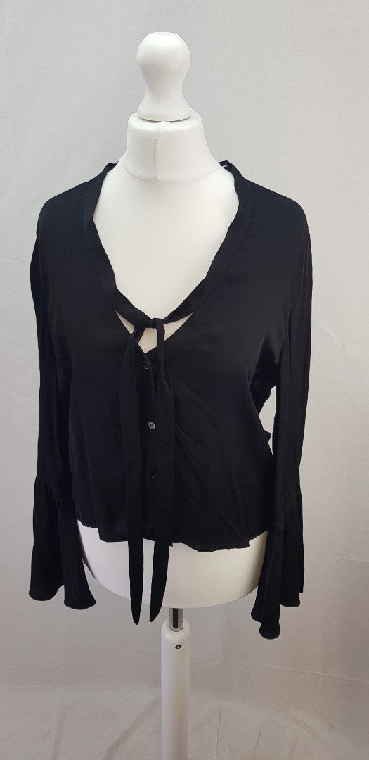 Los Angeles Atelier & Other Stories Black Shirt with Neck Tie Size 10 BNWT