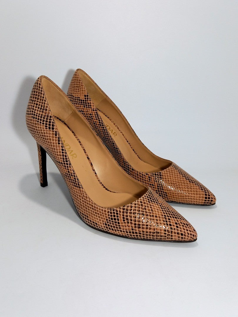 SOSANDAR High Heels Shoes, Women's Size & Beige Snakeskin Pattern Pointed Court