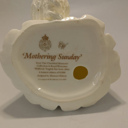 Mothering Sunday Royal Worcester Figurine - Limited Edition  - 1994