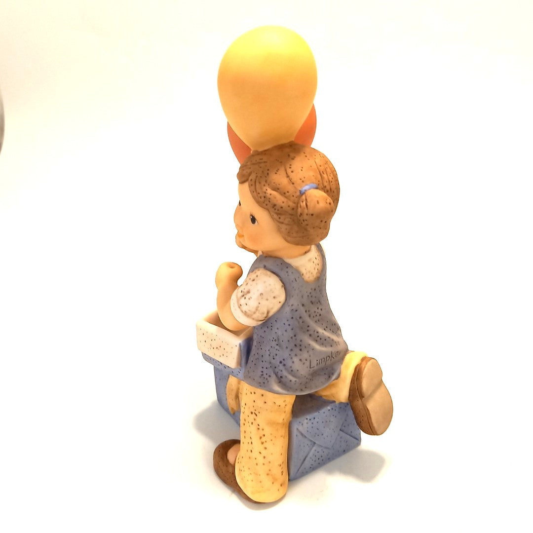 Goebel Nina & Marco Figure w Balloons - 7"