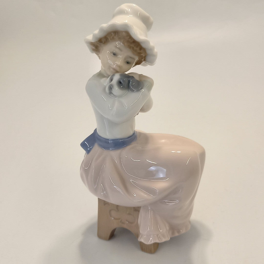 Nao Made by Lladro Figurine A Big Hug Girl Puppy VGC - 1987