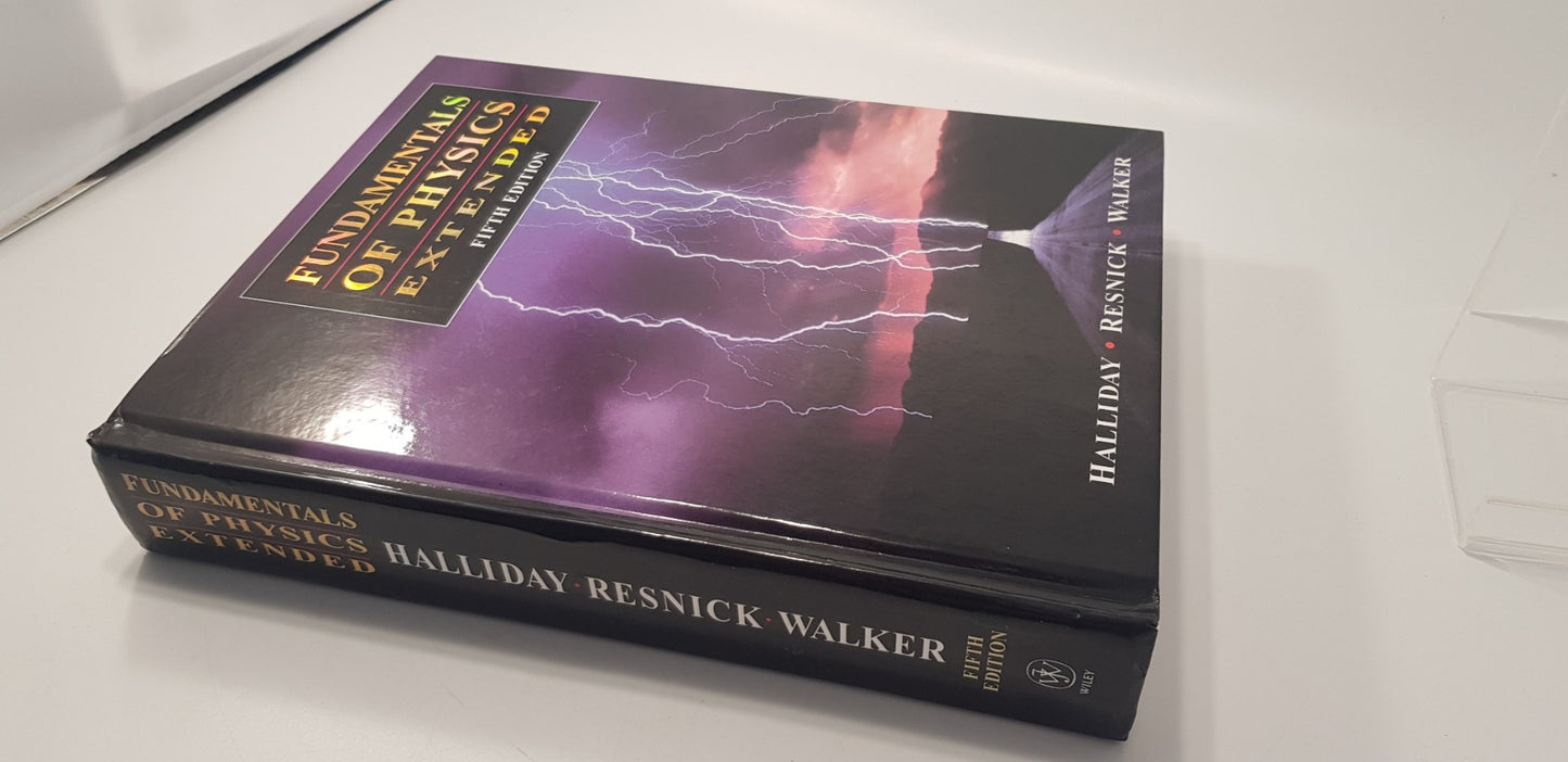 The Fundamentals of Physics Extended 5th Edition By Halliday Resnick Walker Hardback VGC