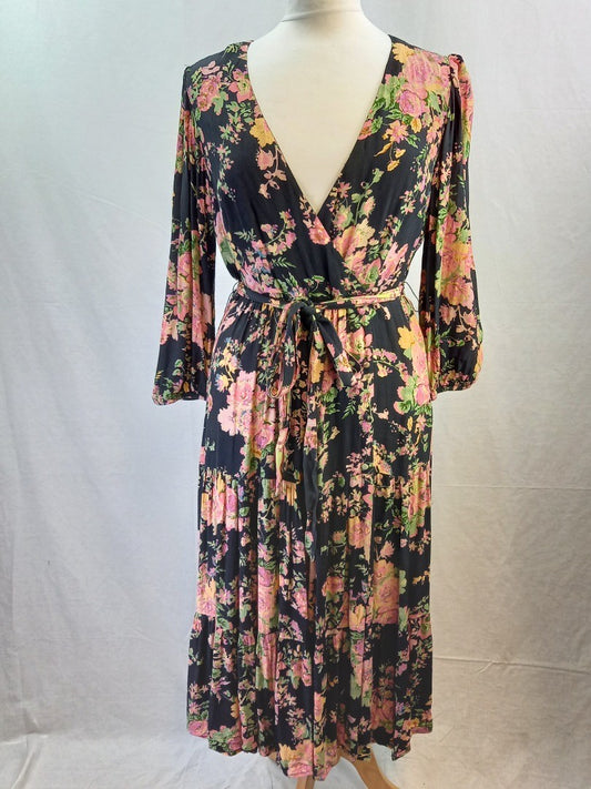 Monsoon Floral Long Sleeved V Neck Asymmetrical Tea Dress - Size UK 14