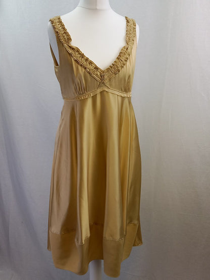 Elie Tahari Beige Silk V Neck Satin Slip Dress - Size UK 8