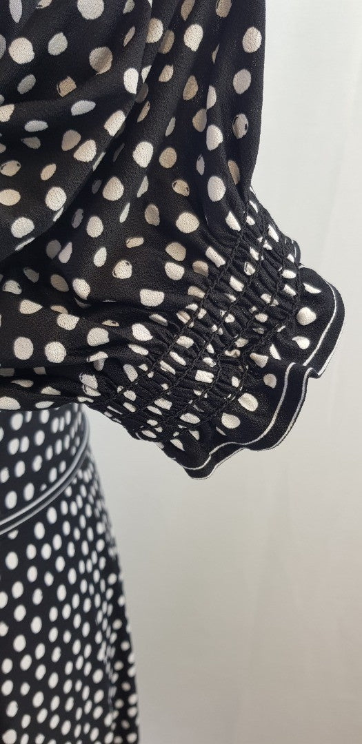 Max Studio Black White Spotty Stretchy Midi Dress Size M BNWT