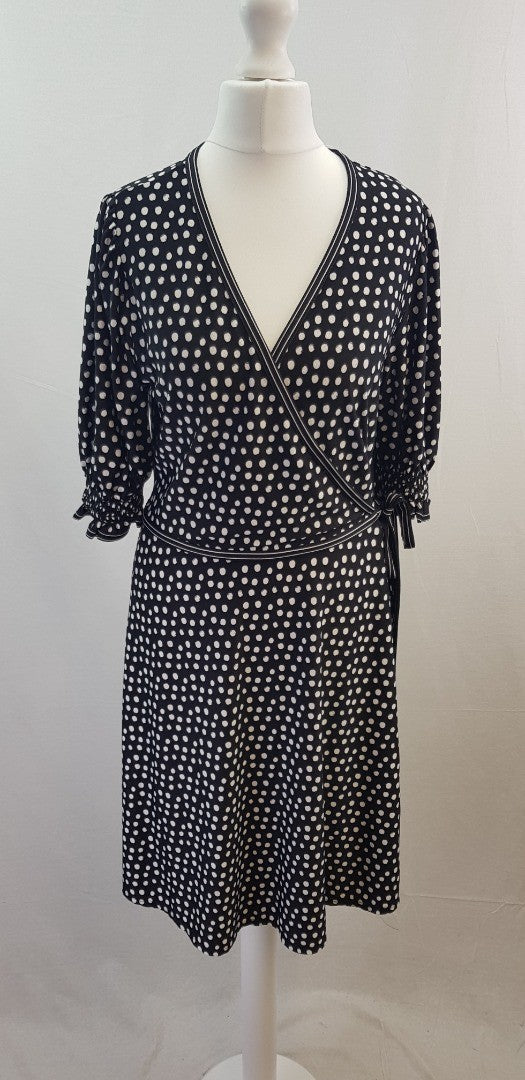 Max Studio Black White Spotty Stretchy Midi Dress Size M BNWT