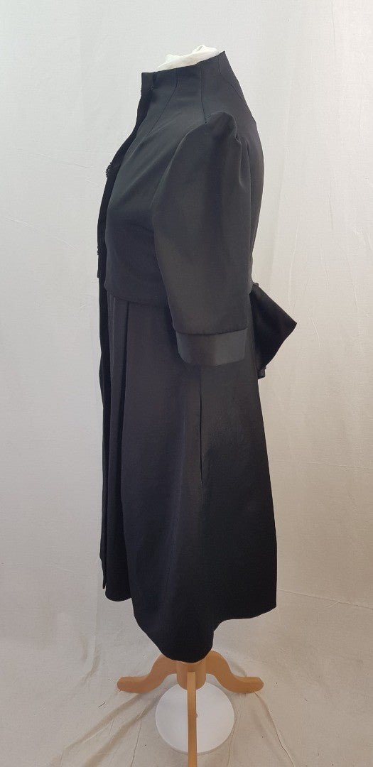 Malene Birger Black Satin Knee Length Coat Evening Size 8/10 Excellent Condition