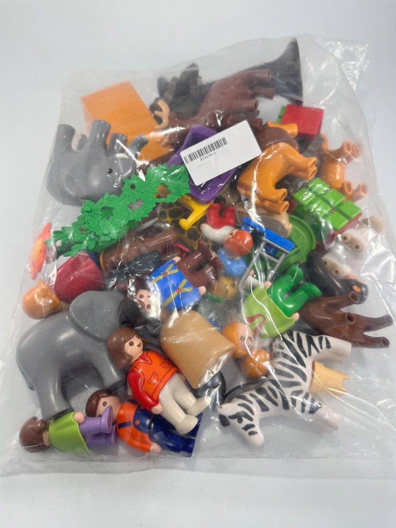 Playmobil Figures and Animals Bundle 600 grams