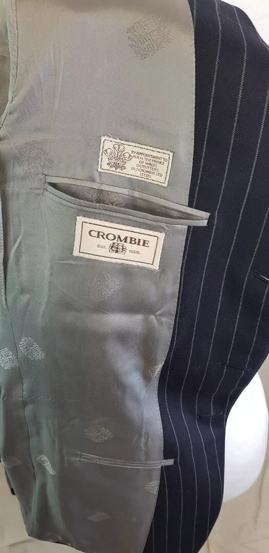 Navy Blue Pinstripe Crombie Suit Size 40 L 100% Wool