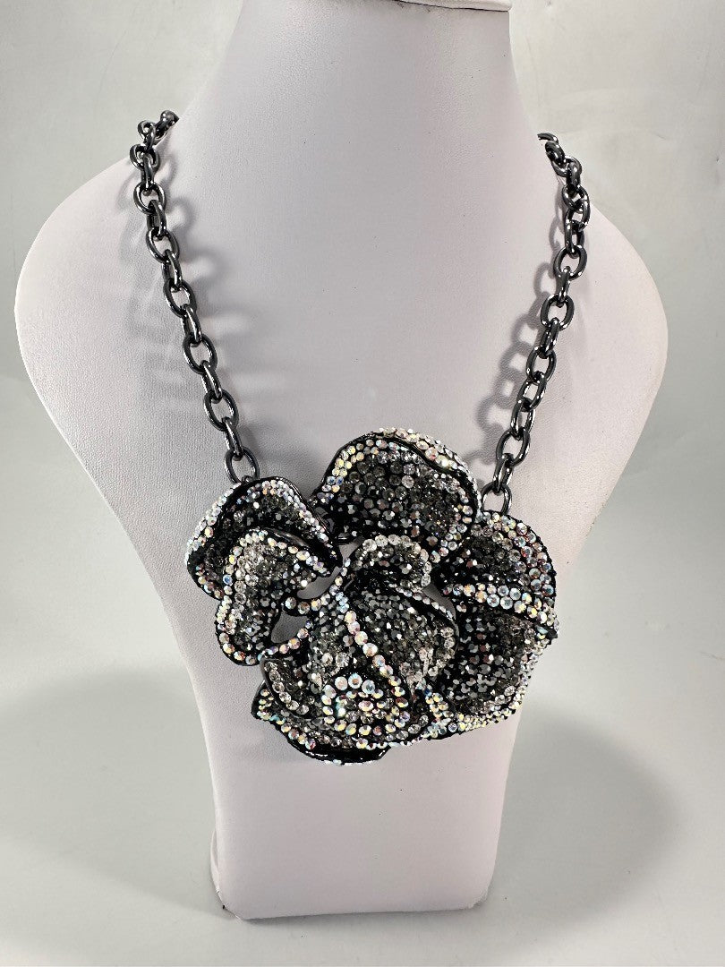 Butler & Wilson Large Flower Statement Necklace Diamante Boxed Nearly New