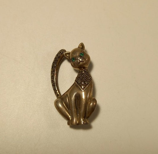 Sterling Silver Art Deco Marcasite Vintage Cat Brooch with Green Stone Eyes