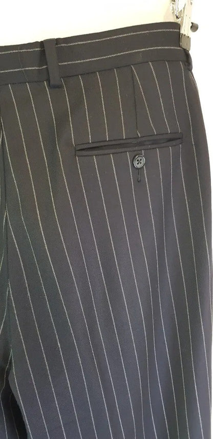 Navy Blue Pinstripe Crombie Suit Size 40 L 100% Wool