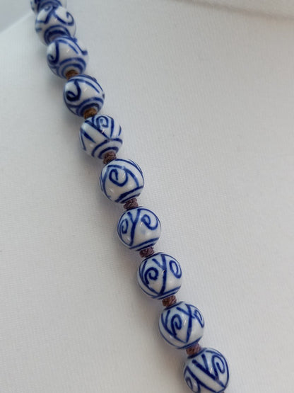 Chinese Porcelain Hand Knotted Beaded Vintage Blue & White Necklace - 25"