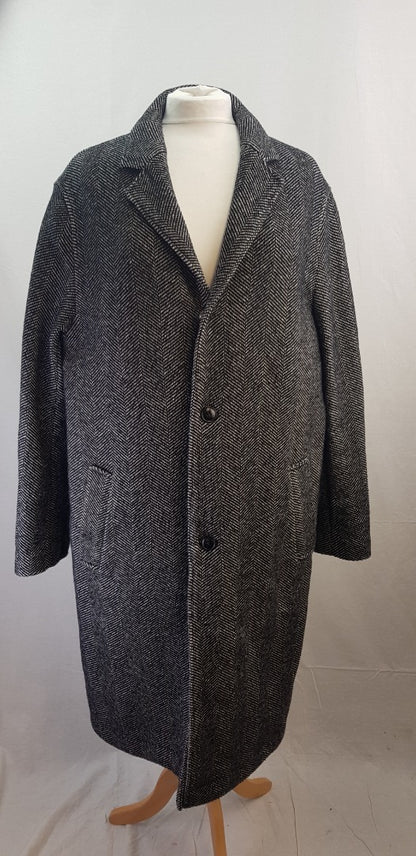 Ted Baker Black White Travers Herringbone Knee Length Wool Mix Coat Size 4 Excellent Condition