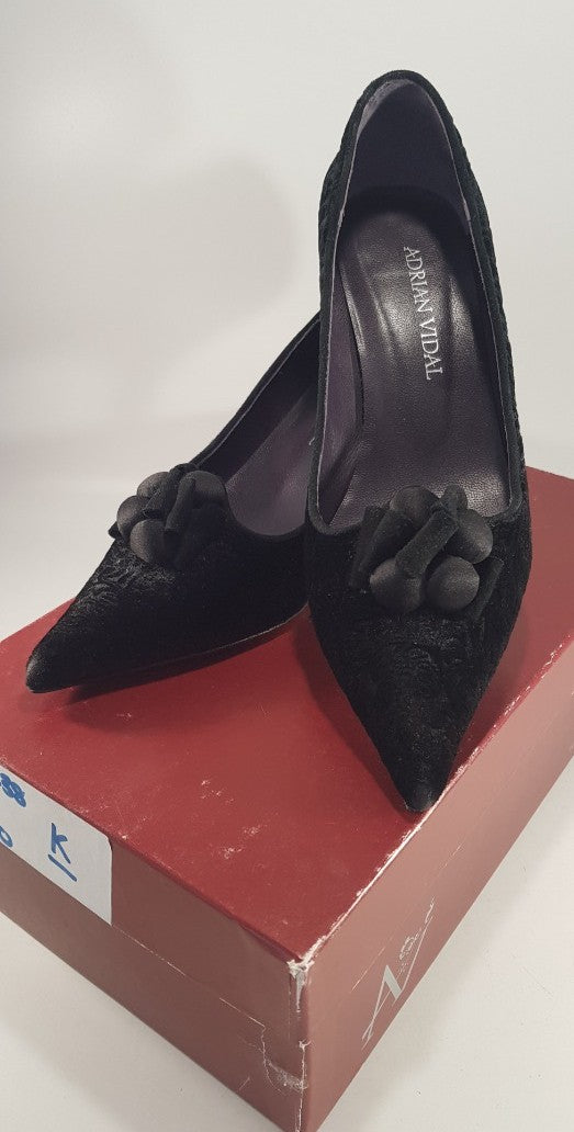 Adrian Vidal Black Velvet Low Court Shoe Size 5 Euro 38 VGC