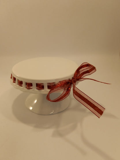 'Two's Company' Small White Cake Stand with Red Ribbon Detail 15cm