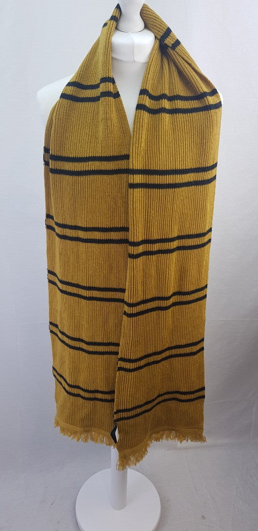 Harry Potter Hufflepuff Universal Studios Scarf Yellow Black 11" x 87" Excellent Condition