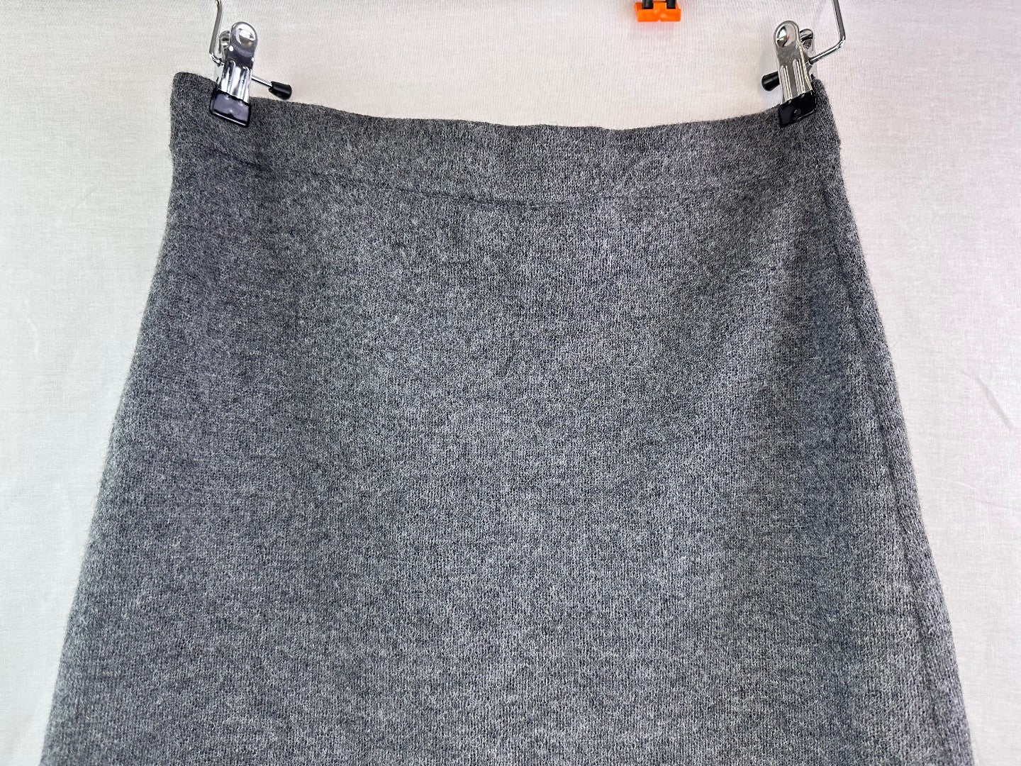 The Alpaca Collection Grey Knee Length Winter Skirt Size S Excellent Condition