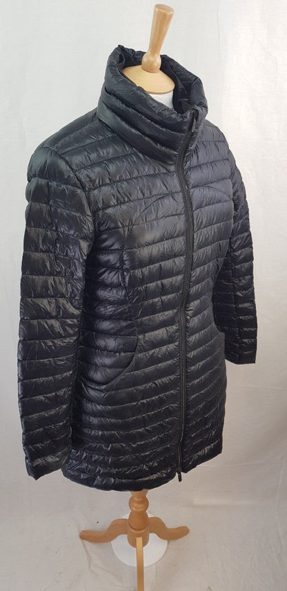 Lululemon Black Knee Length Puffer Coat Hood Size 10 Excellent Condition