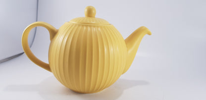 London Pottery Globe Sunshine Yellow 4 Cup Textured Teapot Excellent Condition