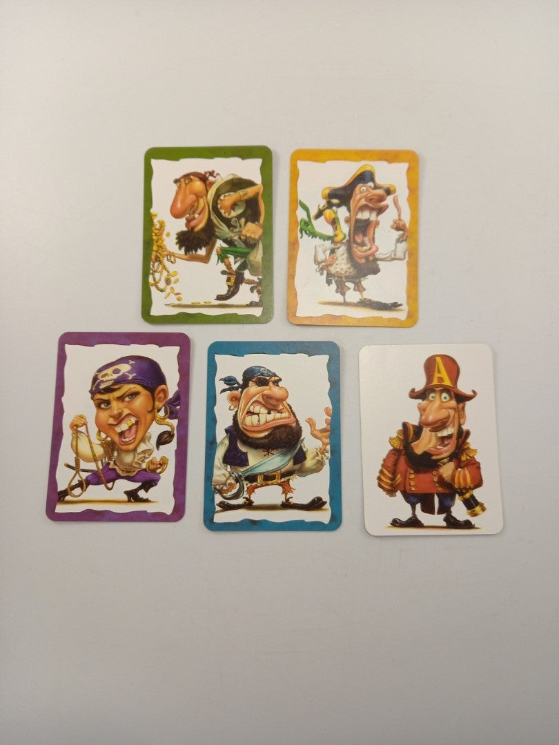 loot card game pirate gamewright