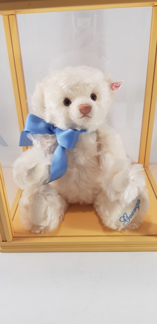 Steiff The Royal Baby Bear George In Case Number 4801 Excellent Condition