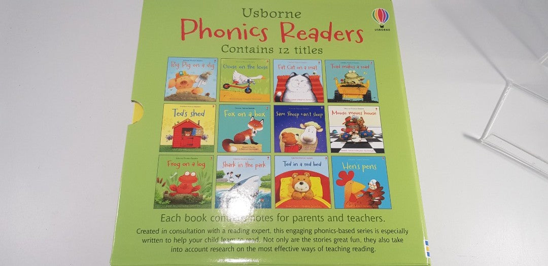 Usborne Phonics Readers 12 Book Gift Set Collection Excellent Condition