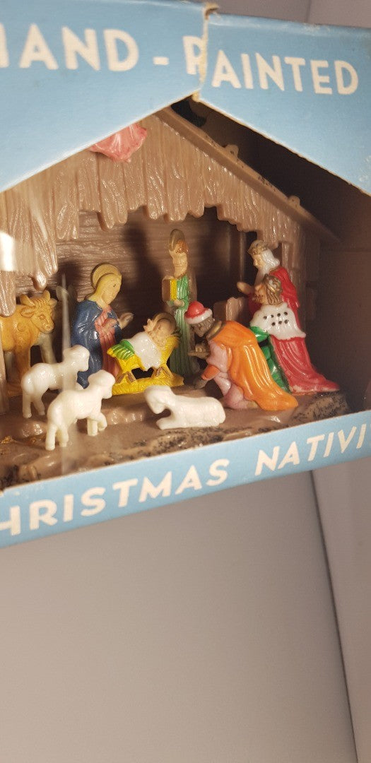 Small Plastic Nativity from 1962 Original Box Vintage