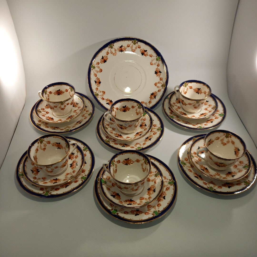 Royal Stafford Tea Set Bone China 6x cups 6x saucers 6x plates 1x serving plate Vintage Made in England Good Condition