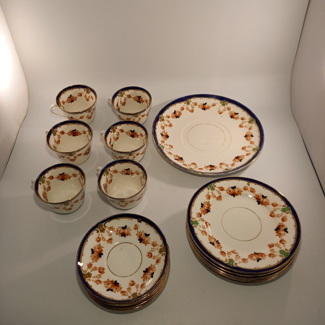 Royal Stafford Tea Set Bone China 6x cups 6x saucers 6x plates 1x serving plate Vintage Made in England Good Condition