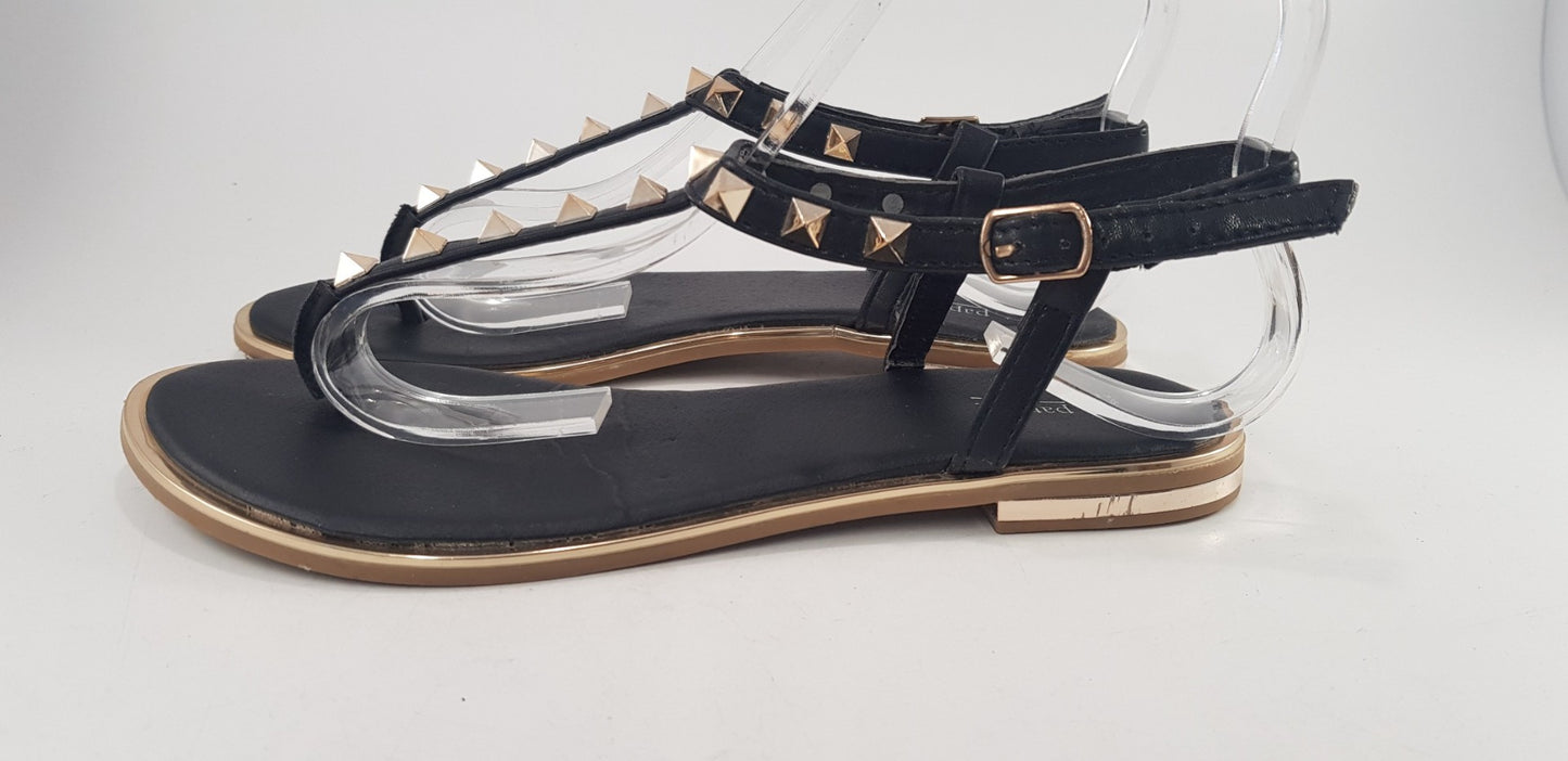 Papaya Black Gold Ankle Strap Sandal Size 3 Excellent Condition