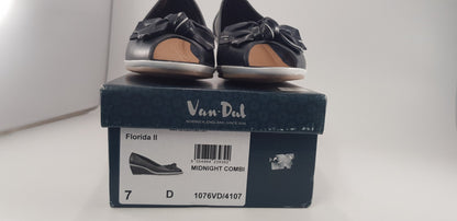 Van-Dal Navy Wedge Slip On Bow Size 7 BNIB