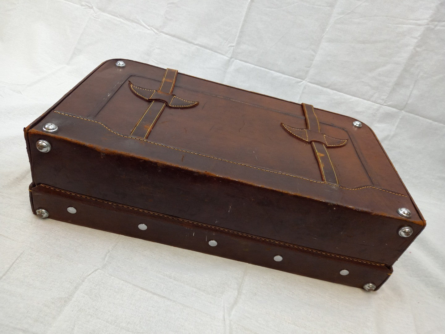 Brown Leather Vintage Suitcase & 2x Soft Leather Tan Messenger Bags