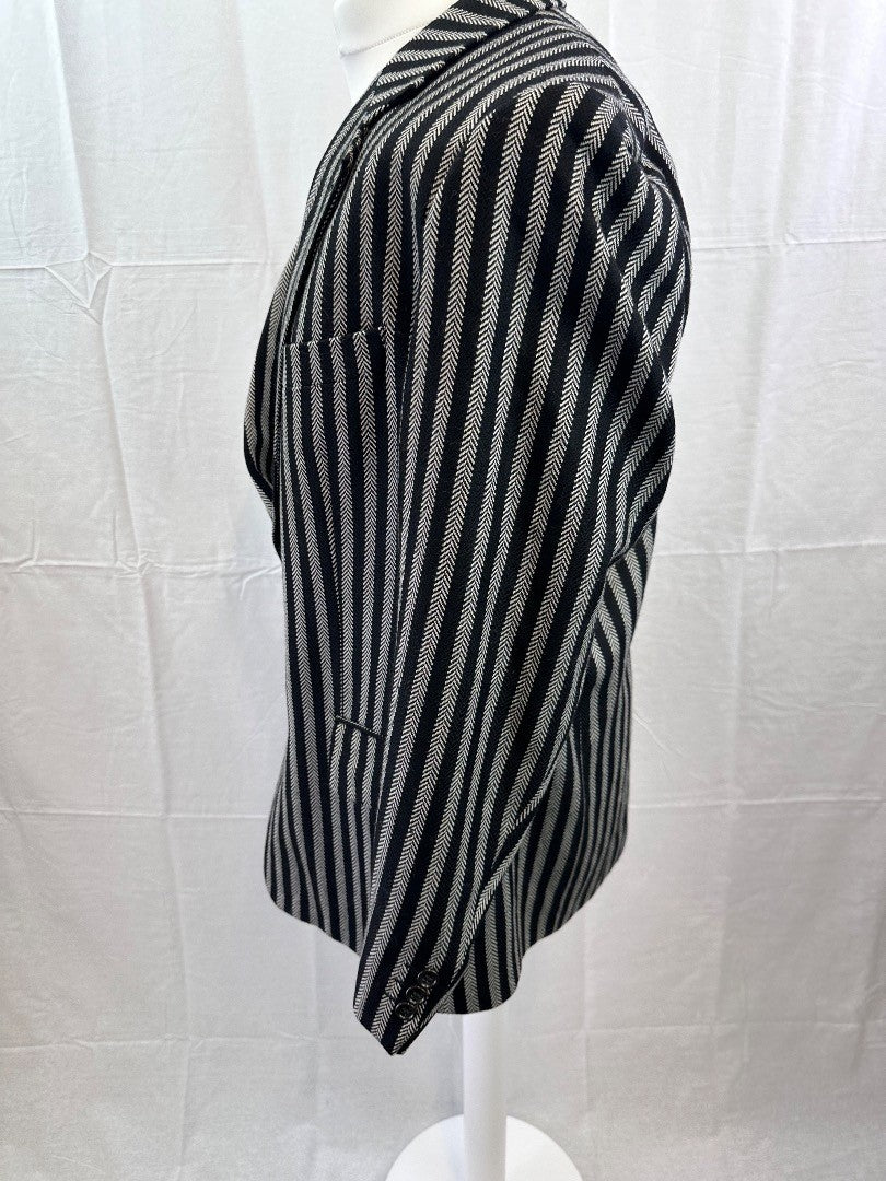 Desch Striped Black White Chevron Wool Blazer Size 48 Excellent Condition