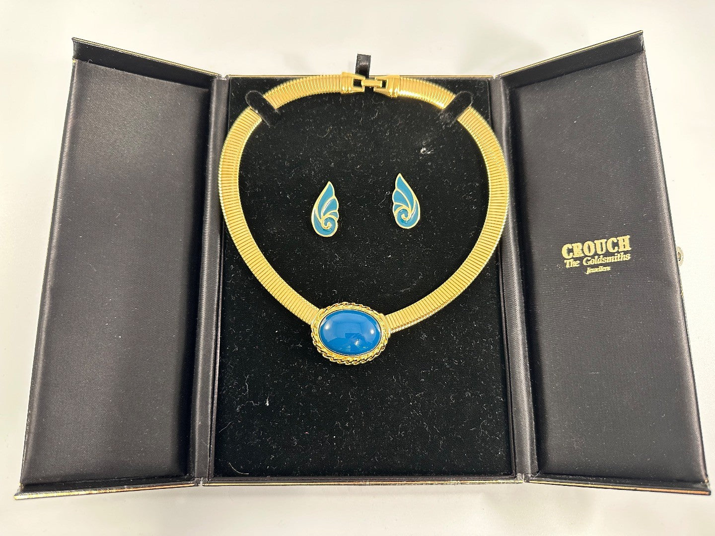 Vintage Trifari Blue Enamel Necklace and Earring Jewellery Set