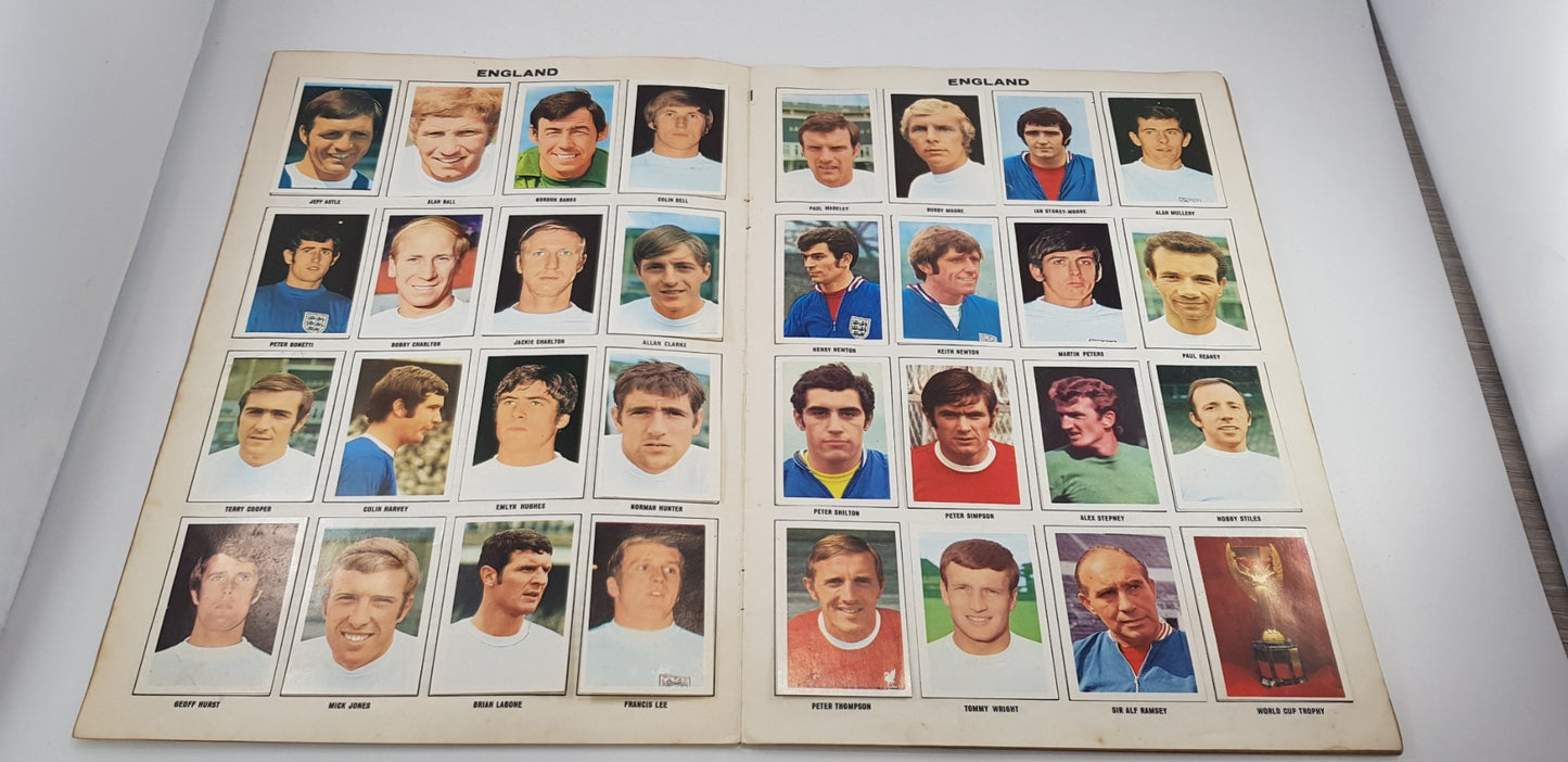 World Cup Soccer Stars Mexico 1970 Football Sticker Book Complete Vintage