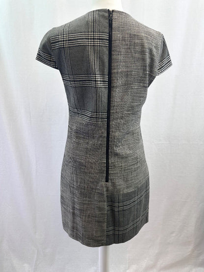 Alice + Olivia Grey Check Plaid Mini Wool Shimmer Dress Size 8 Excellent Condition