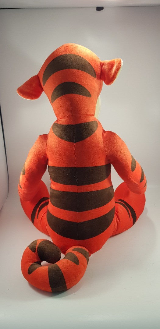 Disney Winnie the Pooh Tigger Soft Toy 20in Tall  Makes Boing Noise Nearly New