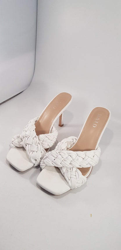 Raid White Kitten Heel Slip On Sandals Size 8 Nearly New