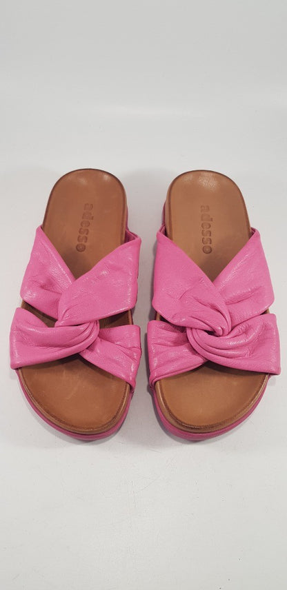 Adesso Pink Leather Slip On Sandals Size 3.5 Euro 36 Nearly New